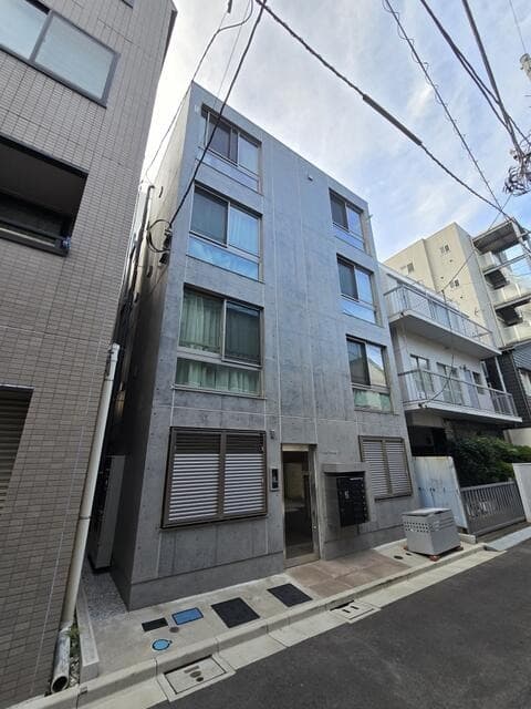 Room image 11