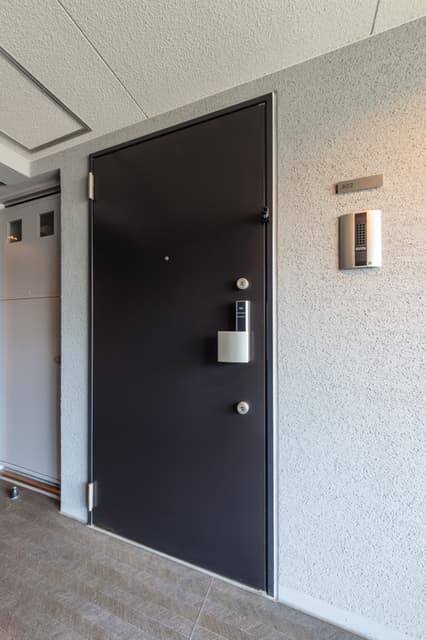 Room image 10