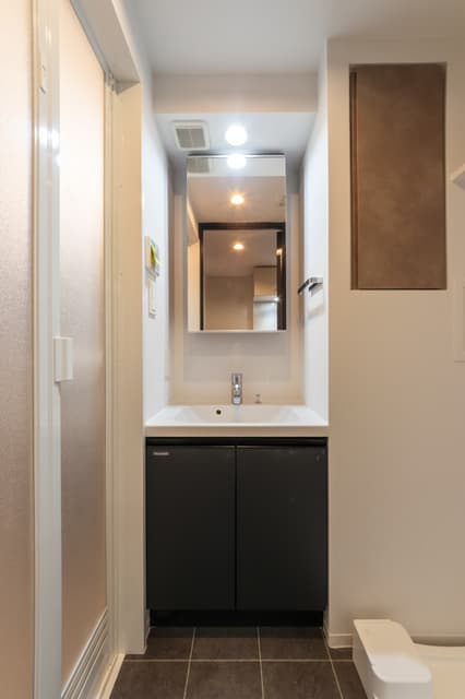 Room image 8