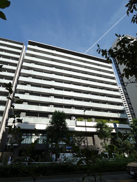 Main Image