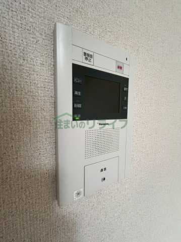 Room image 11