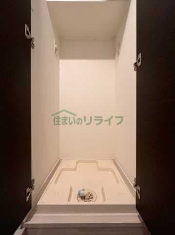 Room image 12