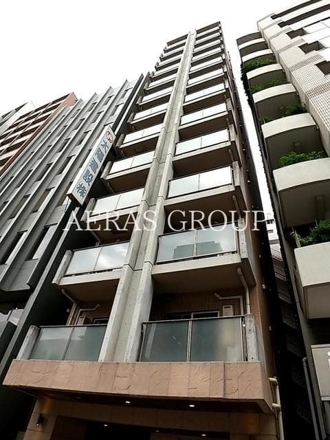 Main Image