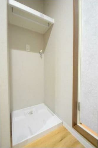 Room image 9