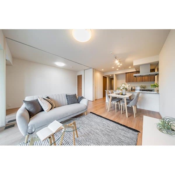Preview interior of 06292677