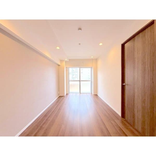 Main interior of 06292687