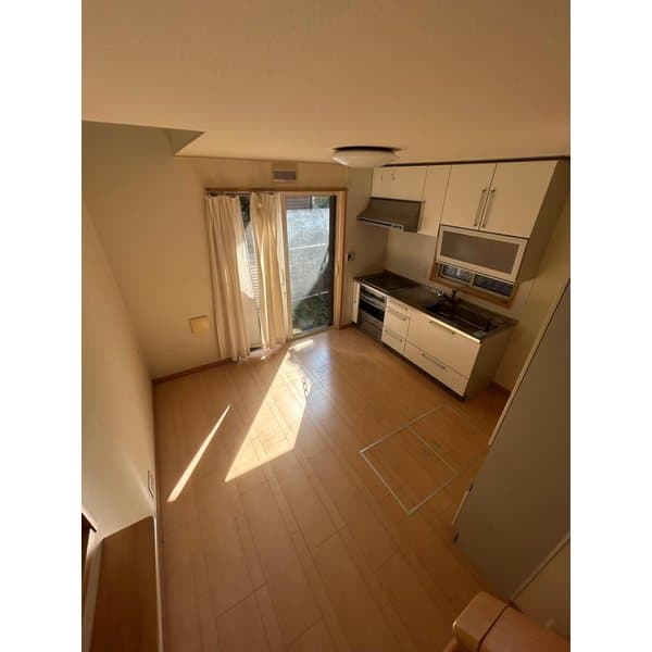 Preview interior of 06262602