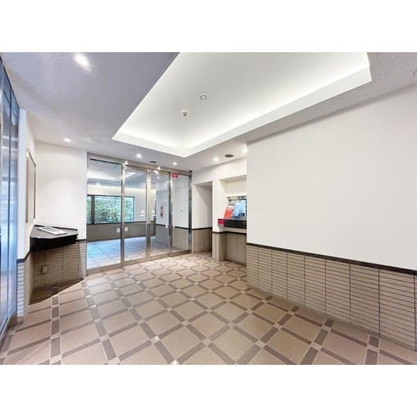 Preview interior of 06292679