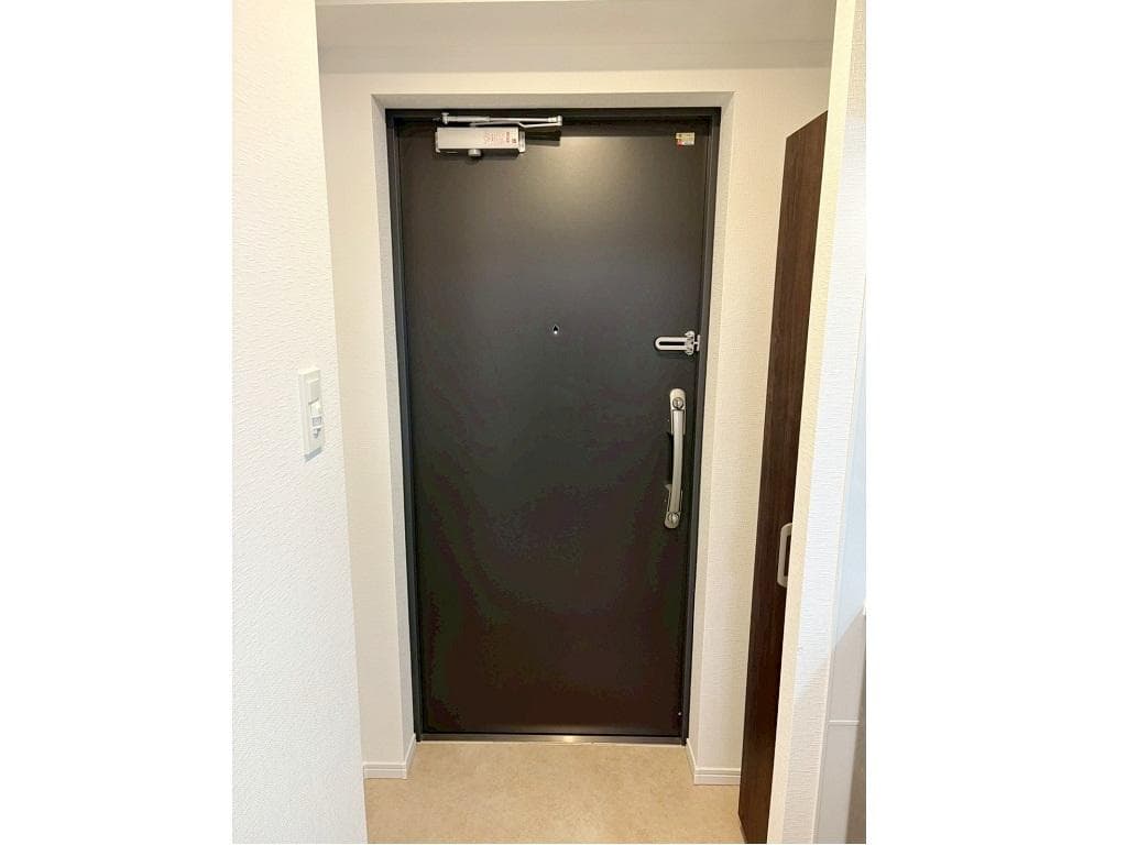 Room image 13