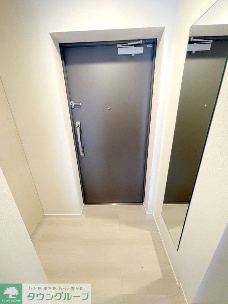 Room image 13