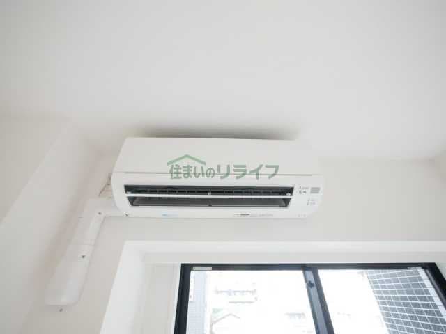 Room image 12