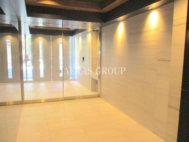 Room image 12