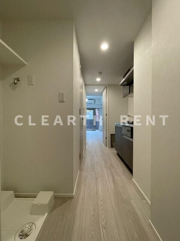 Room image 12