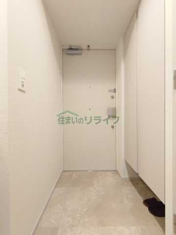 Room image 13