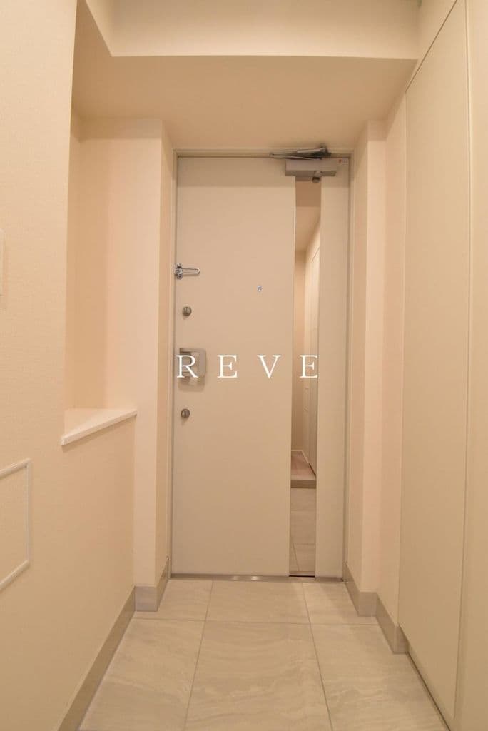 Room image 12