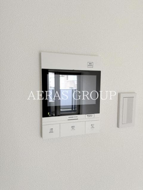 Room image 10