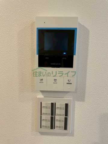 Room image 11