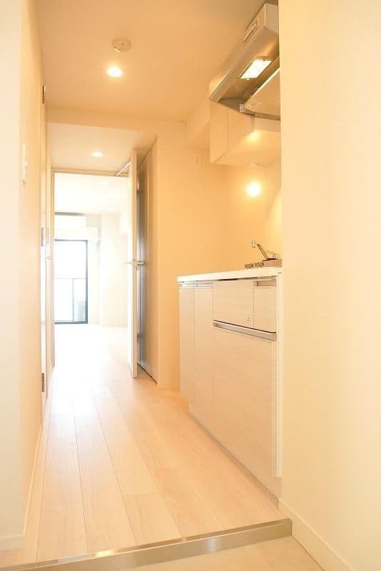 Room image 13