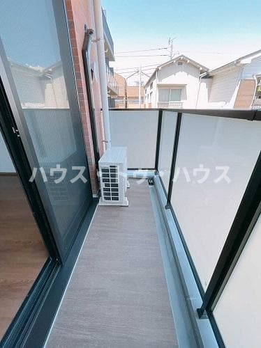 Room image 10