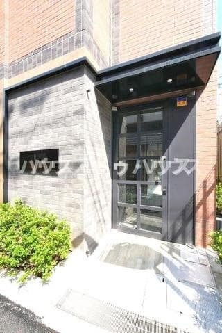 Room image 13