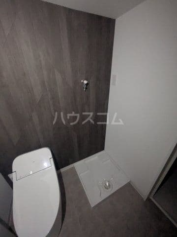 Room image 11