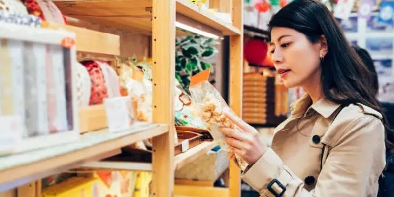 Essential cheap stuff to buy in Japan for new apartments.